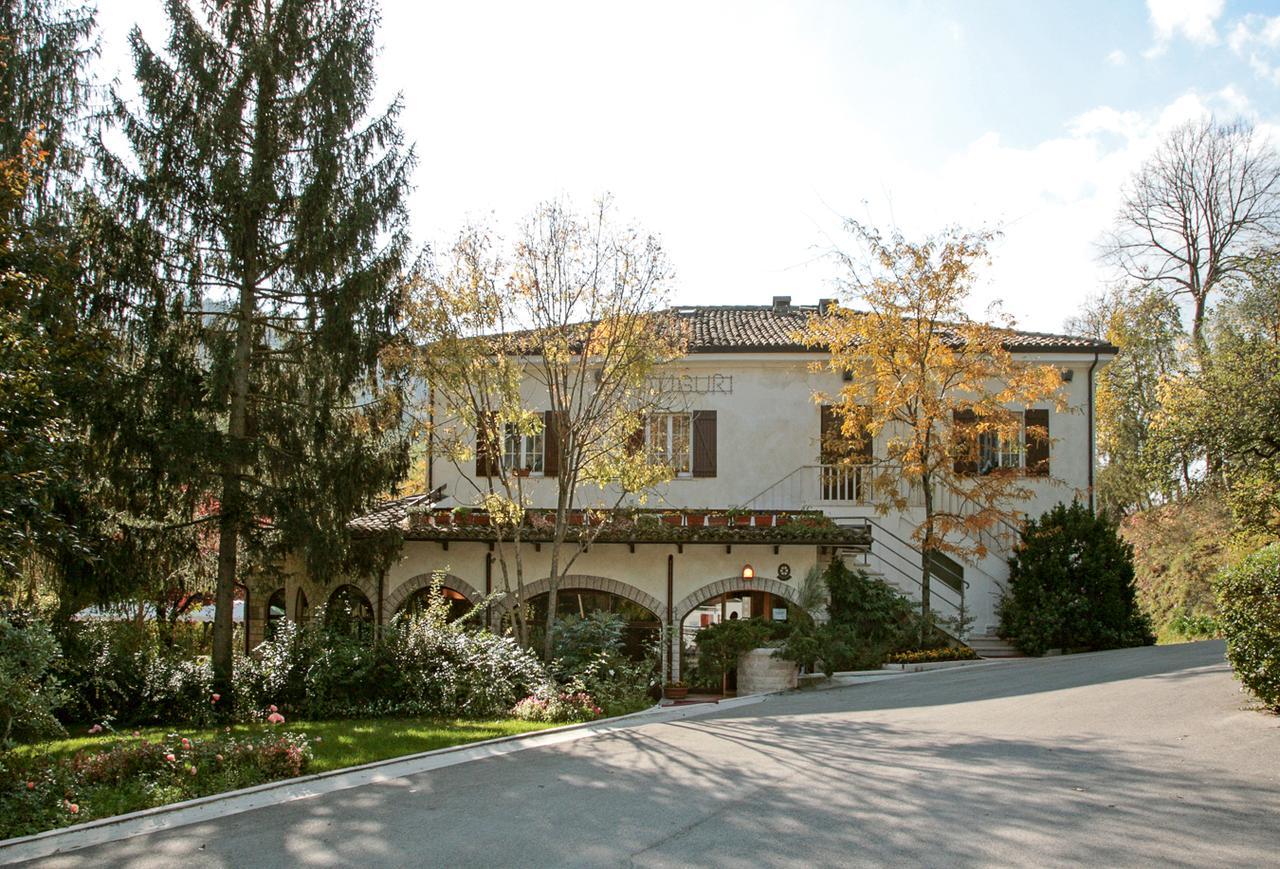 Albergo La Ginestra Acqualagna Exterior foto